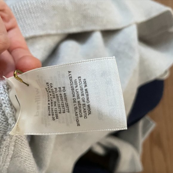 Wilfred Augustine Turtleneck Sweater - Picture 6 of 7